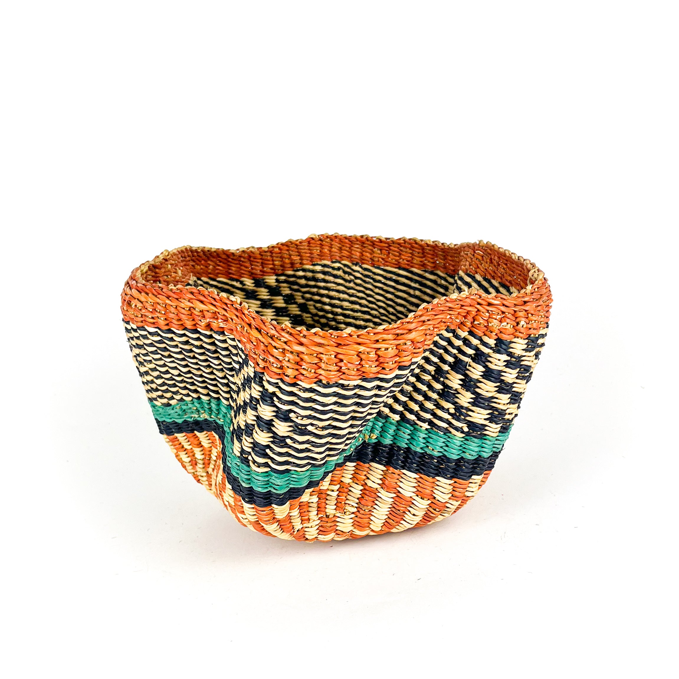 Small Wavy Table Bowl