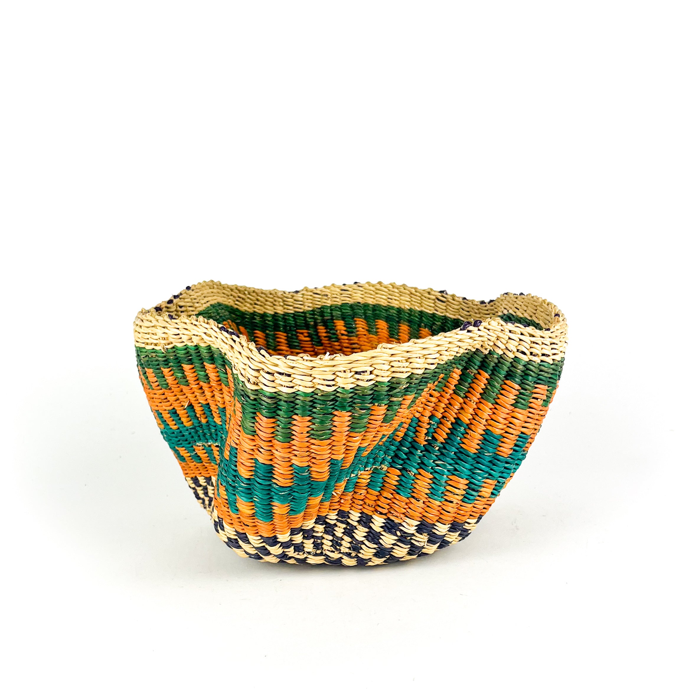 Small Wavy Table Bowl
