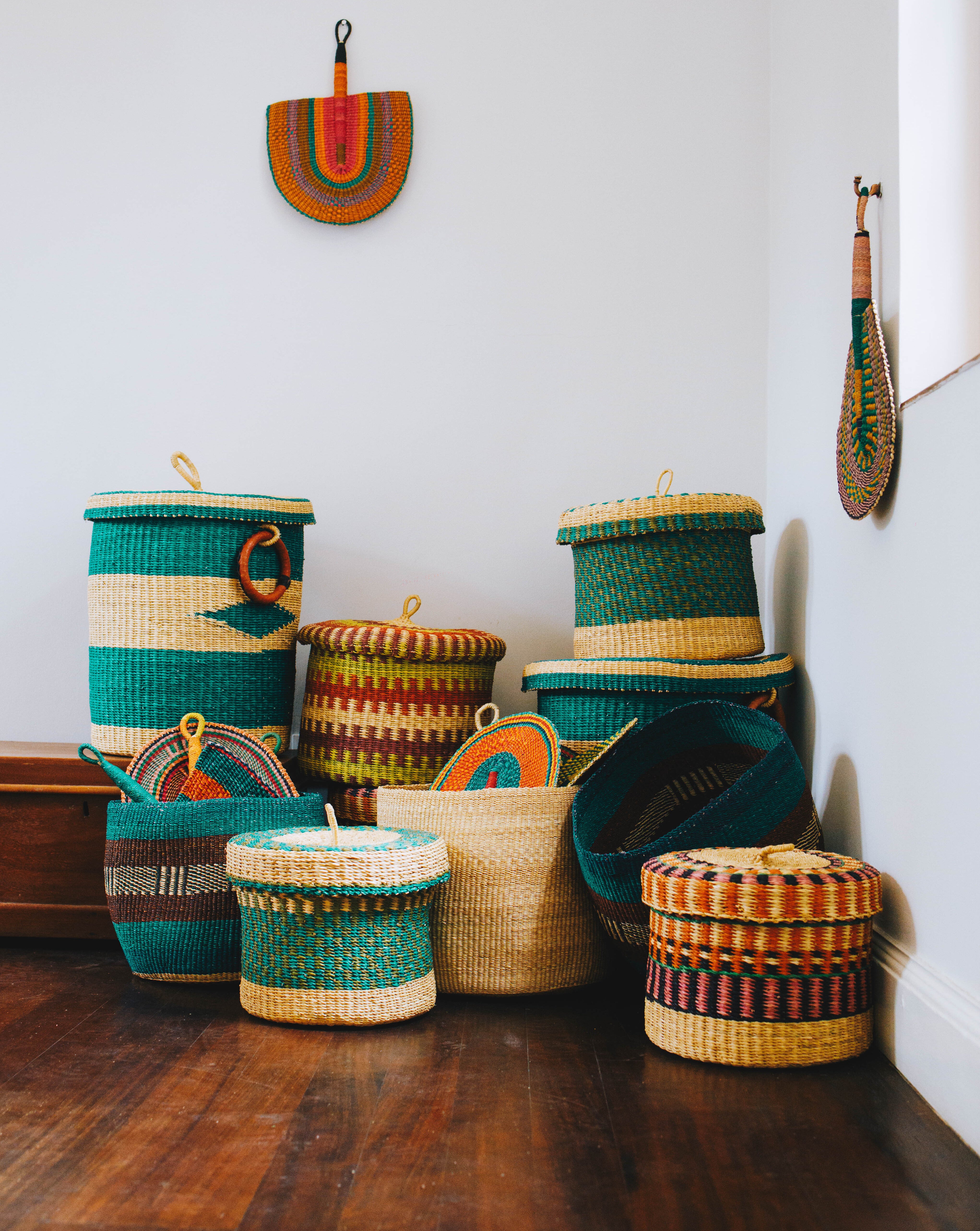 Medium Lidded Storage Basket