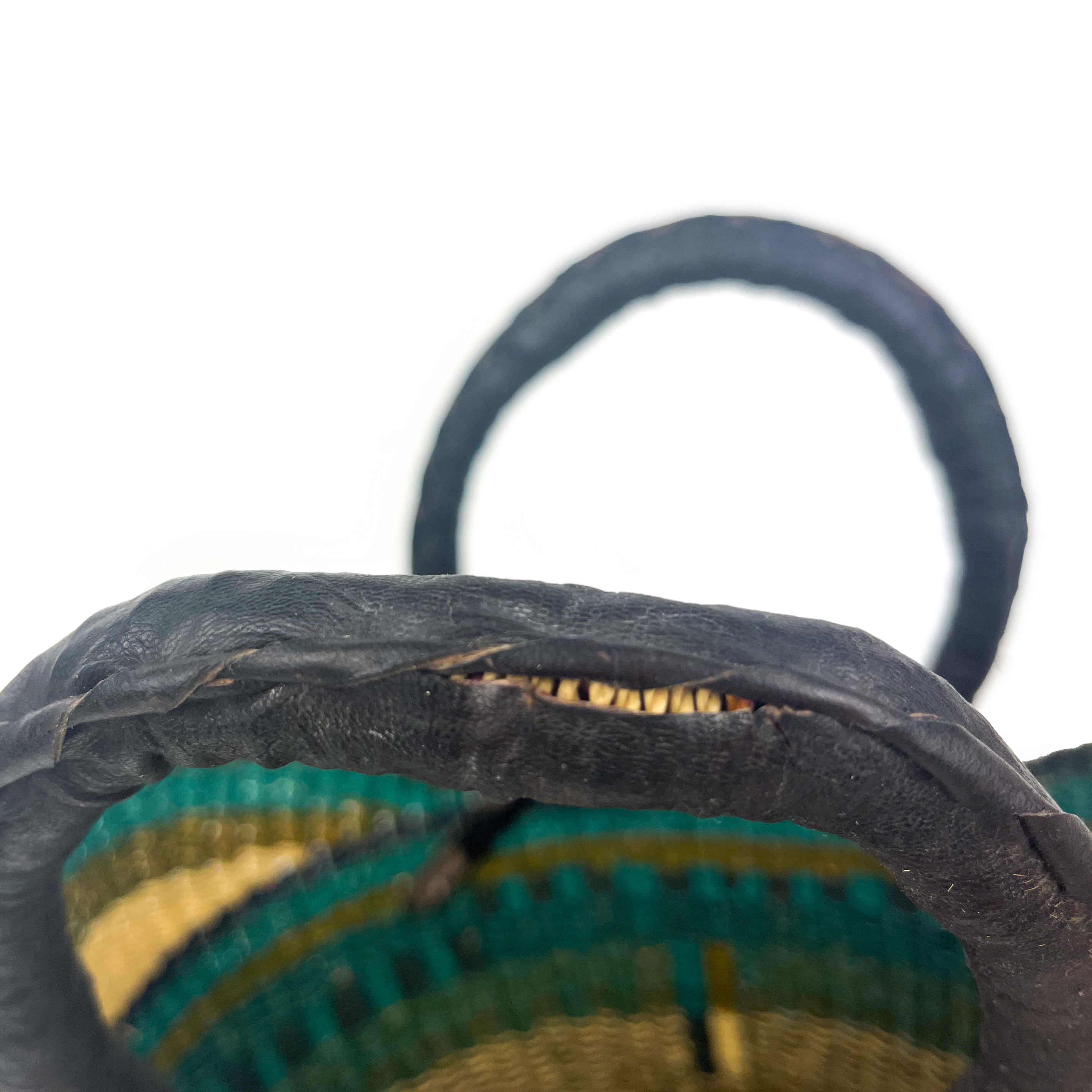 Wonky Small U-shopper