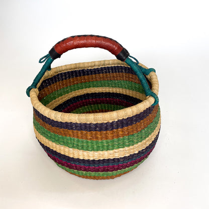Small Round Basket with one handle